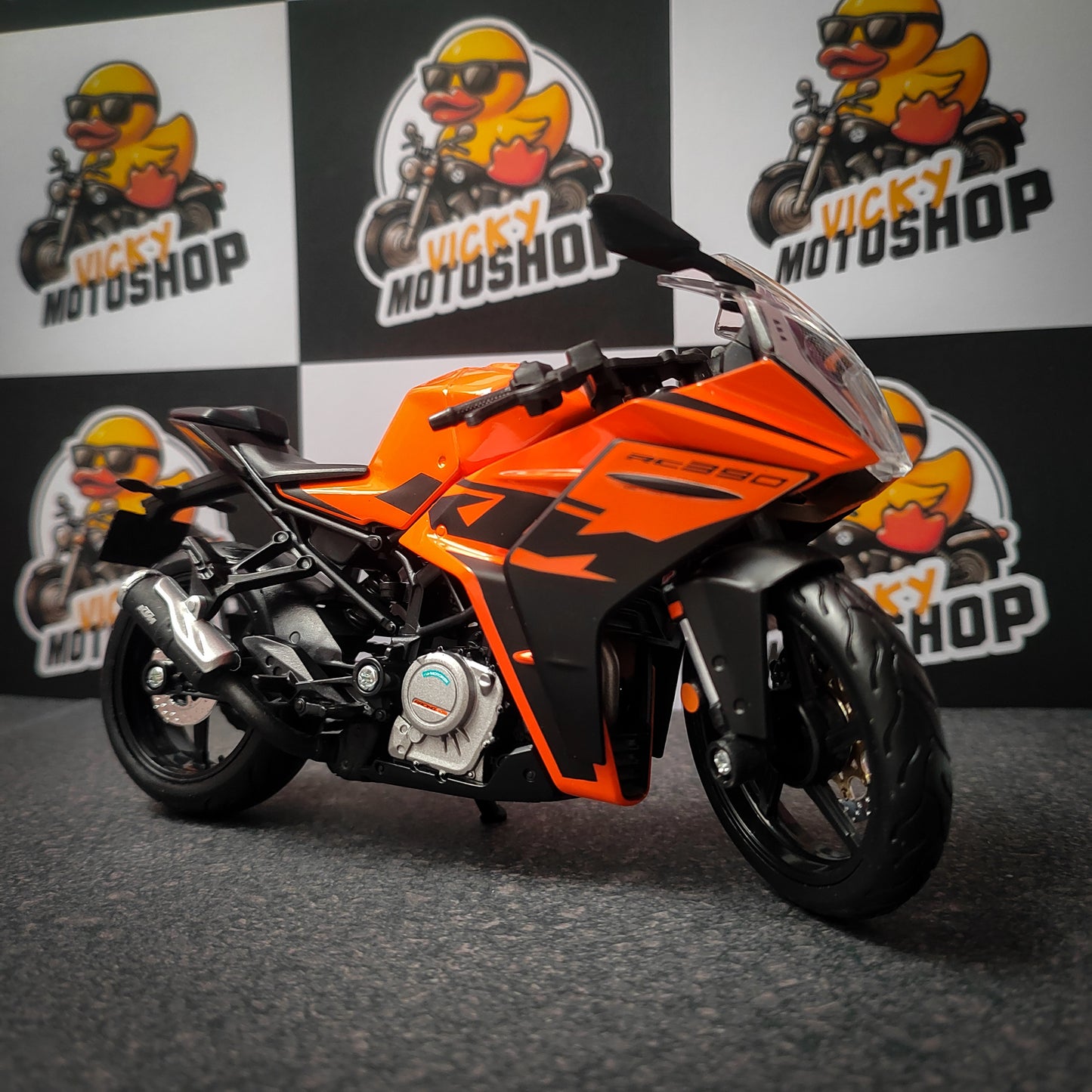 KTM RC 390 - Maisto 1:12